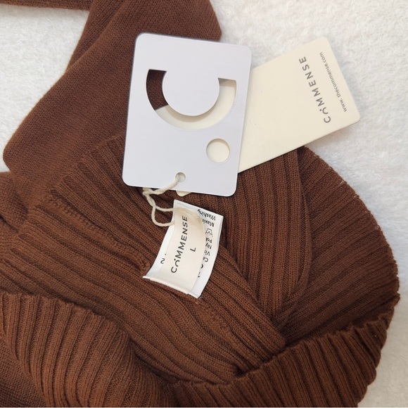 Commense Chocolate Off-Shoulder Sweater - Picture 6 of 9